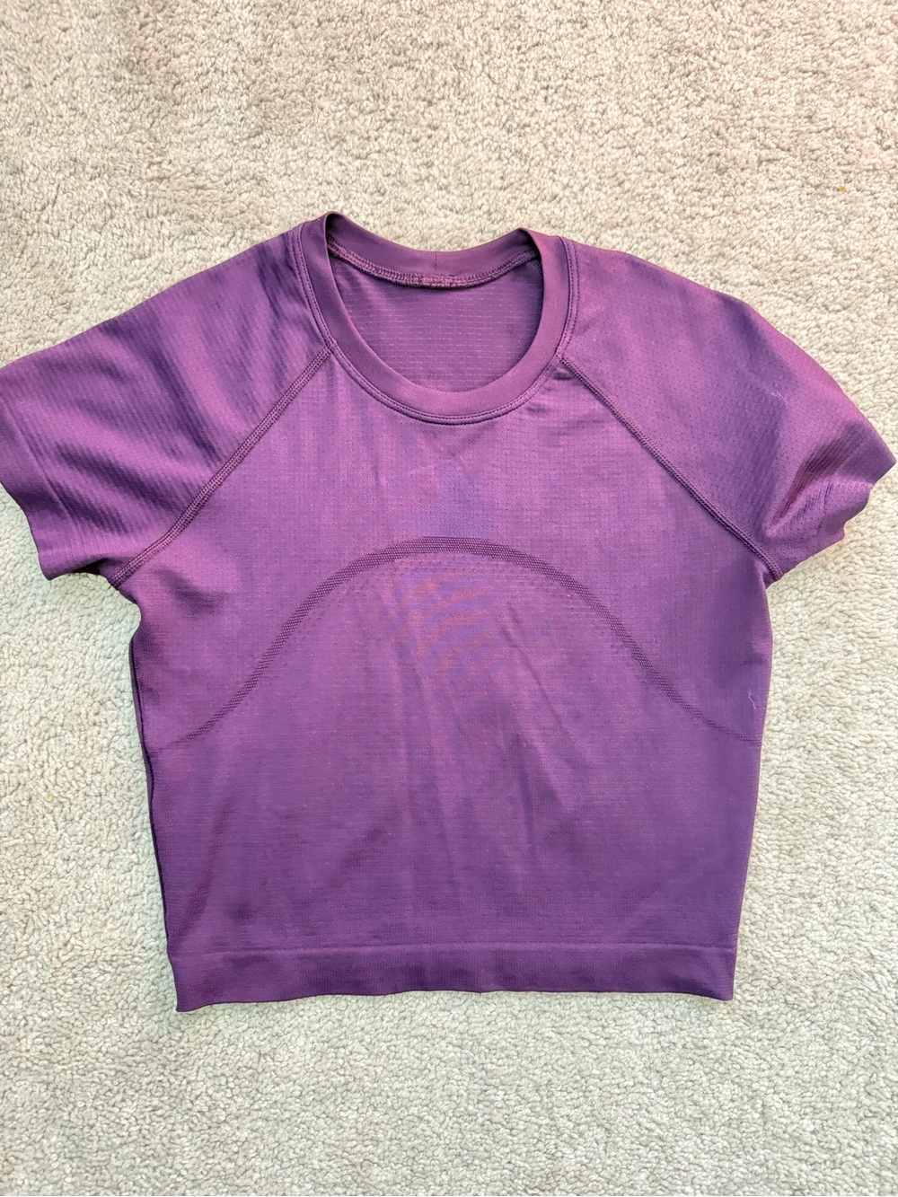 Swiftly Tech Cropped Short-Sleeve
Shirt 2.0